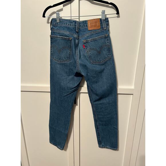 Levi’s Wedgie Straight Leg Jean 24 - Picture 3 of 3